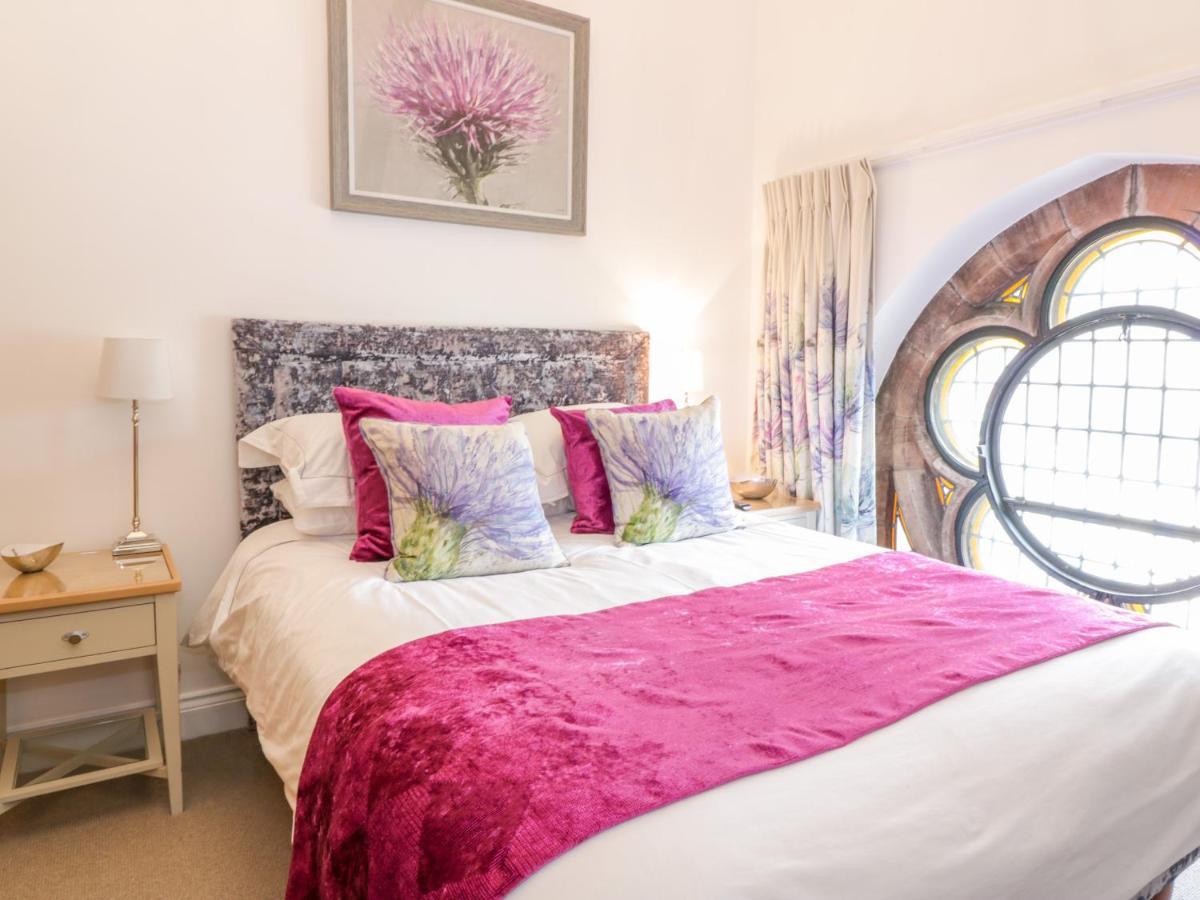 מופאט Penthouse St Mary'S Church מראה חיצוני תמונה