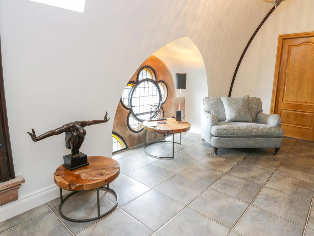 מופאט Penthouse St Mary'S Church מראה חיצוני תמונה