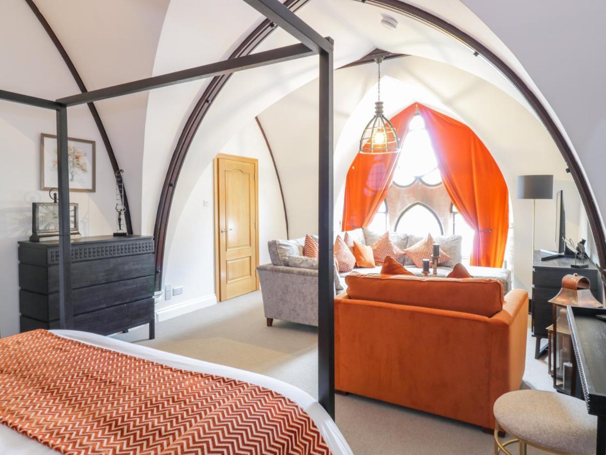 מופאט Penthouse St Mary'S Church מראה חיצוני תמונה